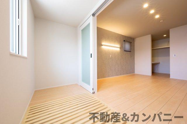 ゼッチーマンの家。ＭＯＤＥ：北欧風の洋室|コンパクトで使いやすい洋室です