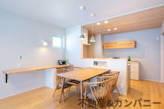 ゼッチーマンの家。ＭＯＤＥ：北欧風のキッチン|キッチンでお料理をお楽しみください