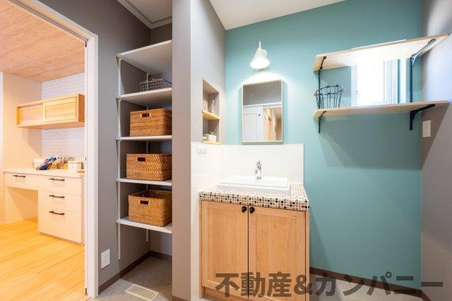 ゼッチーマンの家。ＭＯＤＥ：北欧風の玄関|毎日通る玄関はこちらです