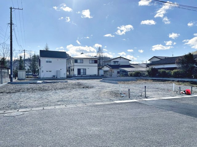 新築戸建・建売　いわき市内郷御厩町　GRAFARE　全４棟の前面道路含む現地写真