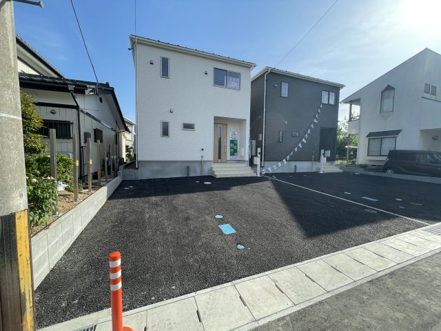 福島市北沢又第8　Cradle Garden　全2棟の駐車場