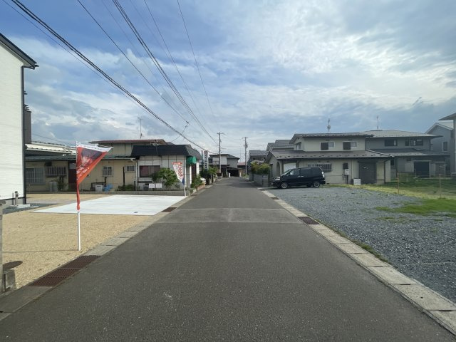 福島市鎌田の前面道路含む現地写真
