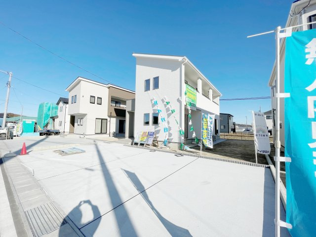 白河市久田野23-P1　イロドリアイタウン　全6棟の駐車場