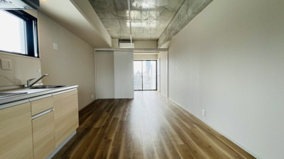 【洋室】 | ブリリアントコートクラージュ