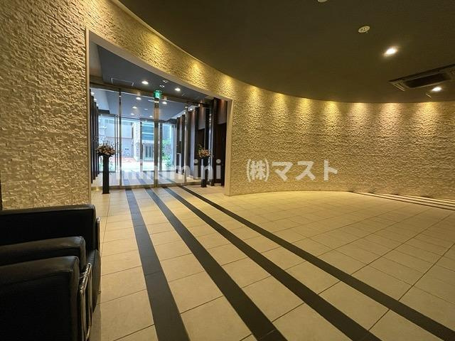 アーデン谷町のロビー