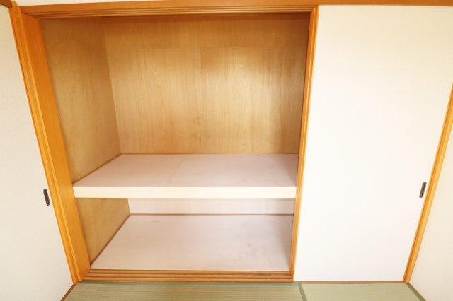スタジオーネ郡山の収納