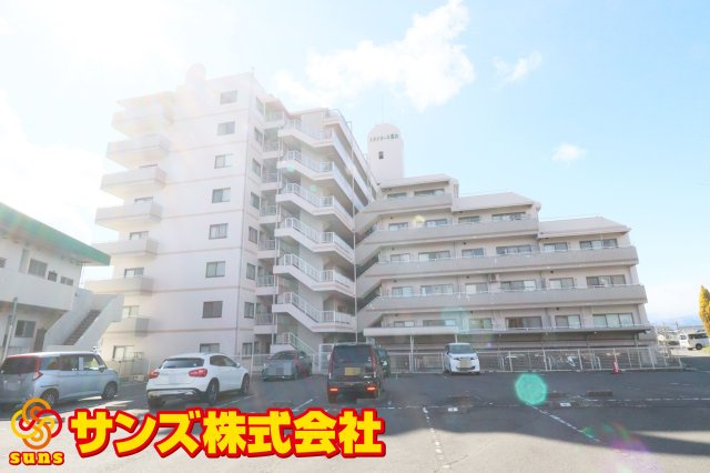 スタジオーネ郡山の外観|東側から見た外観