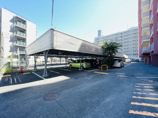 【駐車場】 | 車の出入りもしやすく運転が苦手な方もらくらく駐停車可能です！現在空きございます。
