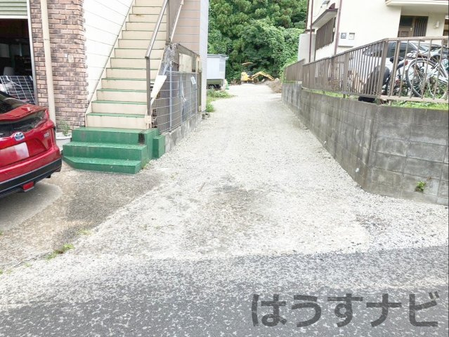 糟屋郡須恵町大字佐谷　中古戸建の前面道路含む現地写真|前面道路含む現地写真です！
