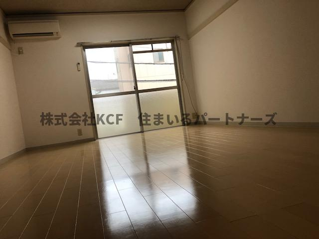 エトランゼ宮本Vの居間・リビング