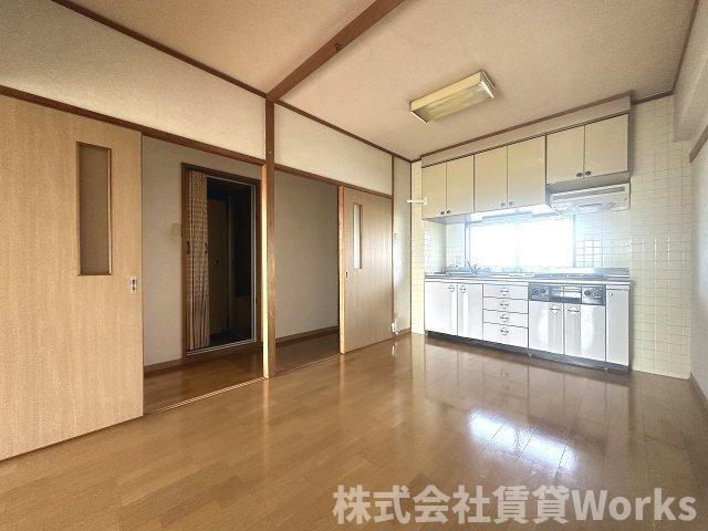 徳島サンハイツの居間・リビング|ゆったりとした居間です