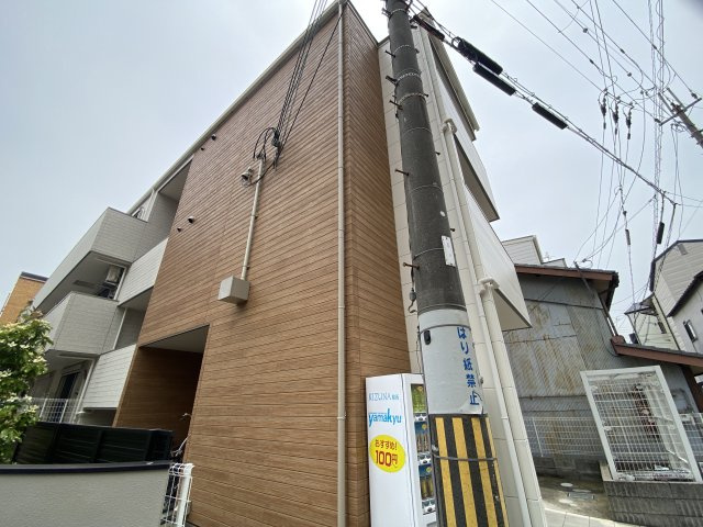 コスモクレスト柴島の外観