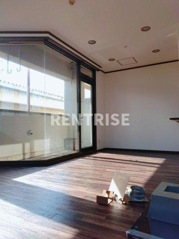 APEXビル新木曽川のロビー