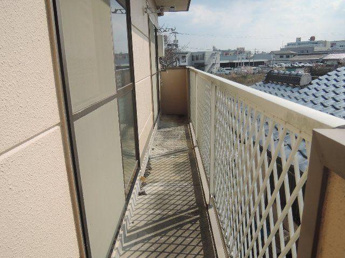 【バルコニー】