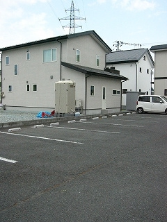 リファインドの駐車場|駐車場