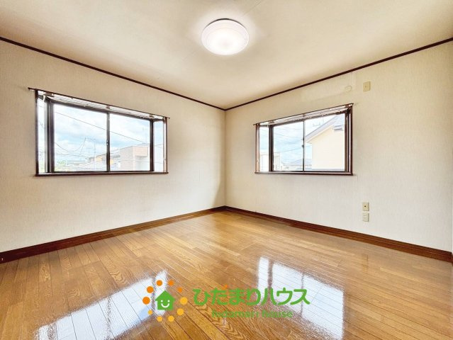 久喜市久喜東５丁目　中古一戸建て　の寝室