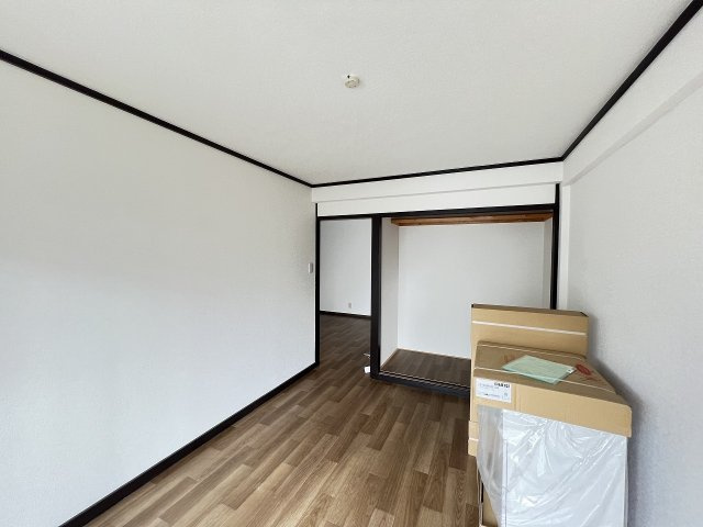 第46シマナカハイツの洋室