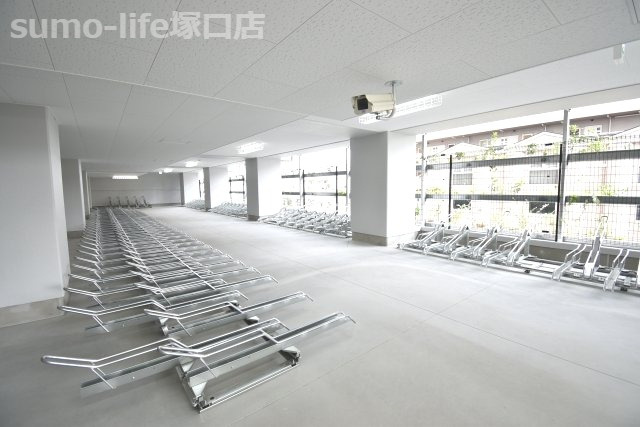 プラウド阪急塚口駅前のその他共用部分