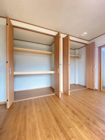 タウンハウスフジの収納