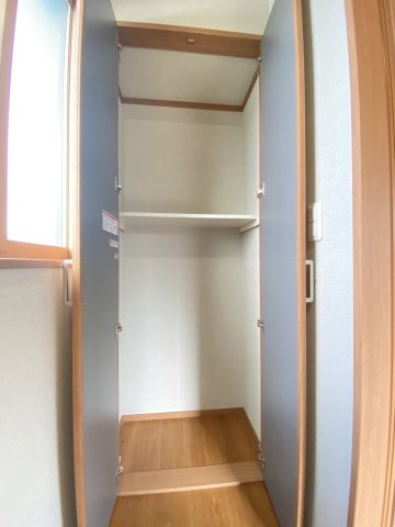 タウンハウスフジの収納