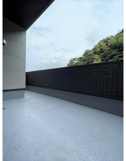 砥部町岩谷口1号地のバルコニー|バルコニー