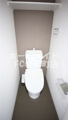 【トイレ】 | セオリー大阪ベイステージ | シンプルで使いやすいトイレです
