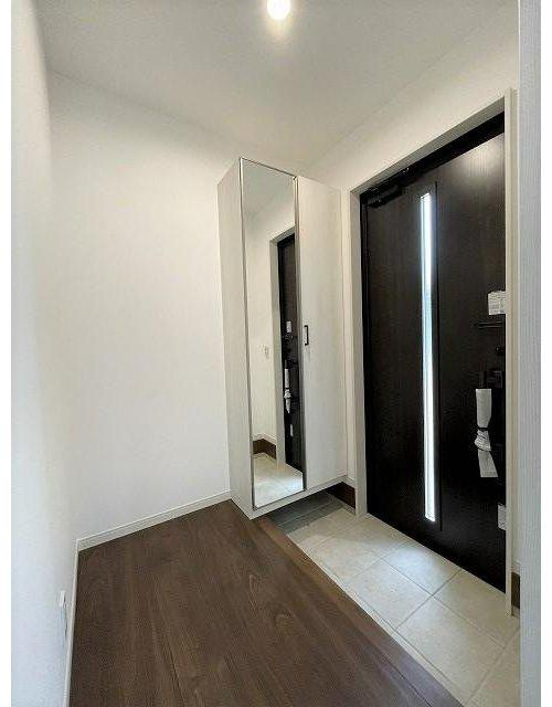 砥部町岩谷口2号地の玄関|玄関