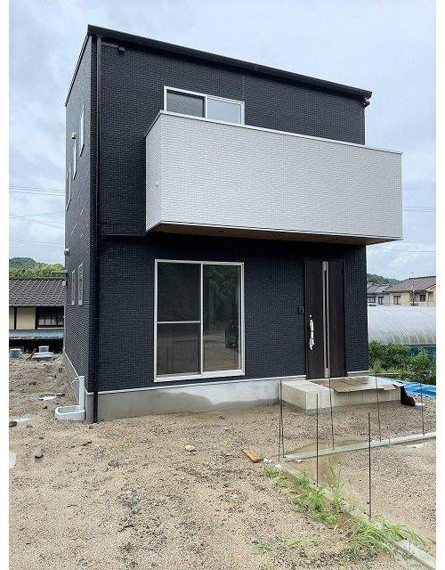 砥部町岩谷口2号地