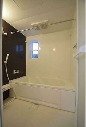 フォレストメゾン西崎Ｂ棟の浴室