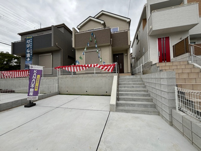 【外観】 | 神戸市垂水区本多聞6丁目　新築戸建2号棟　仲介手数料無料！ | 建物外観を気になさる方へ、見た目の良い物件です