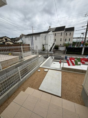 【エントランス】 | 神戸市垂水区本多聞6丁目　新築戸建2号棟　仲介手数料無料！ | 垂水区本多聞6　新築2号棟　仲介手数料無料！