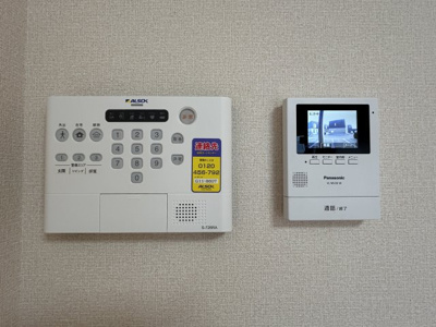 【セキュリティ】 | グラード高田C | モニター付きインターホン