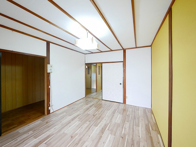 奈良市薬師堂町20－4テラスの洋室|コンパクトで使いやすい洋室です
