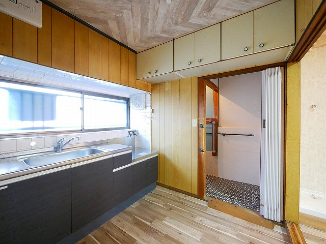 奈良市薬師堂町20－4テラスのキッチン|キッチンでお料理をお楽しみください