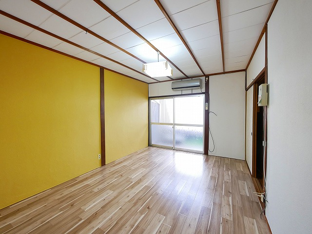 奈良市薬師堂町20－4テラス