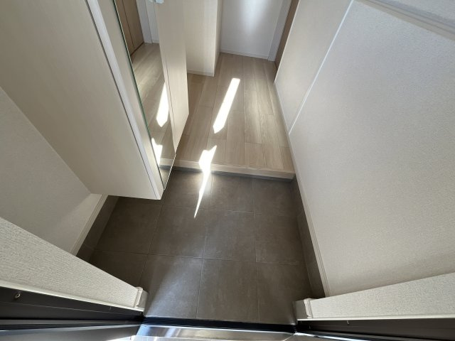 勝原区山戸アパートの玄関
