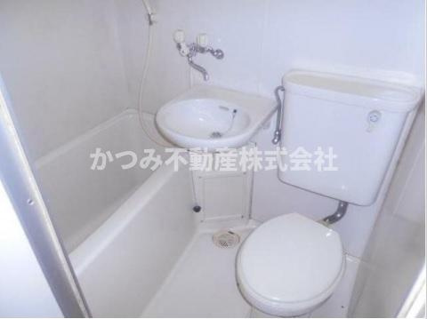 【トイレ】 | ハイツサンマリーナ