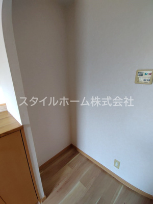 【設備】 | ヴァンクレールTWO | 別部屋写真です。