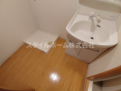 【洗面所】 | ヴァンクレールTWO | 別部屋写真です。