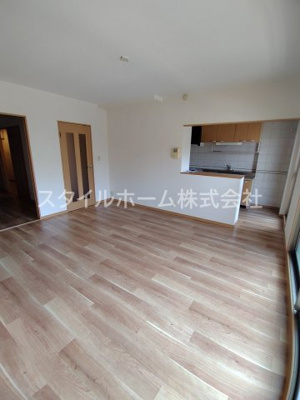 【内装】 | ヴァンクレールTWO | 別部屋写真です。