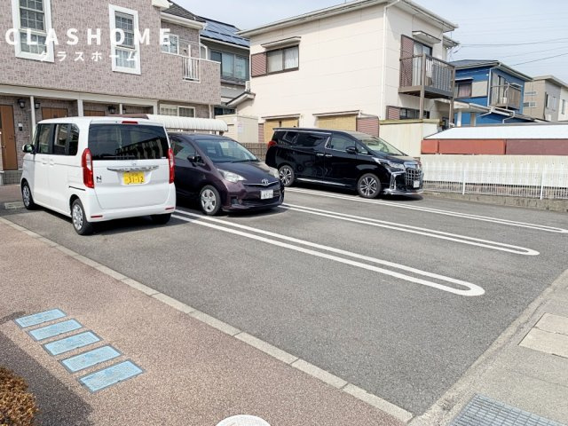 フローラーリア　　刈谷市の賃貸ならクラスホーム刈谷店の駐車場
