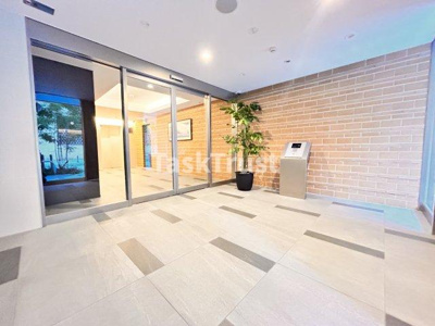 【エントランス】 | Y&Rino Residence