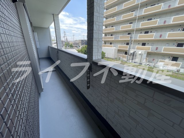 St.Polaris瓢箪山のバルコニー|開放的で明るい空間を演出してくれるバルコニーです