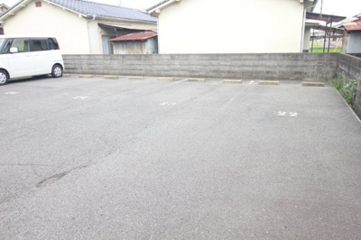 【駐車場】 | サンガーデン福富EAST