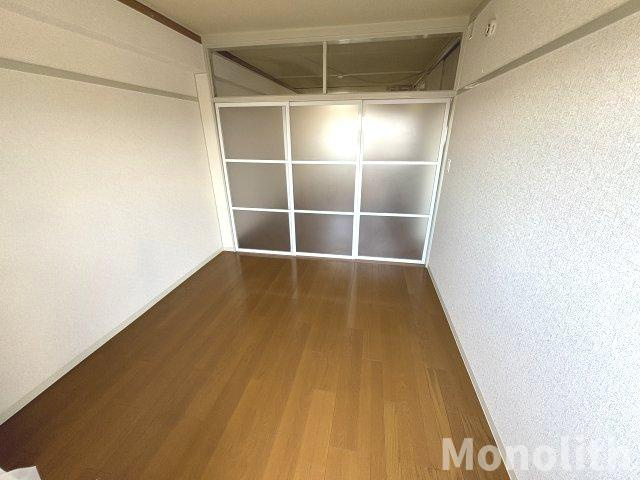 津久野南６号棟の洋室