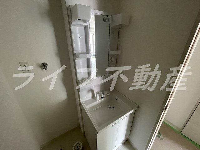 AVANTIO KOSAKAの独立洗面台|独立洗面台あり、毎朝おしゃれに忙しい女性の方におすすめです