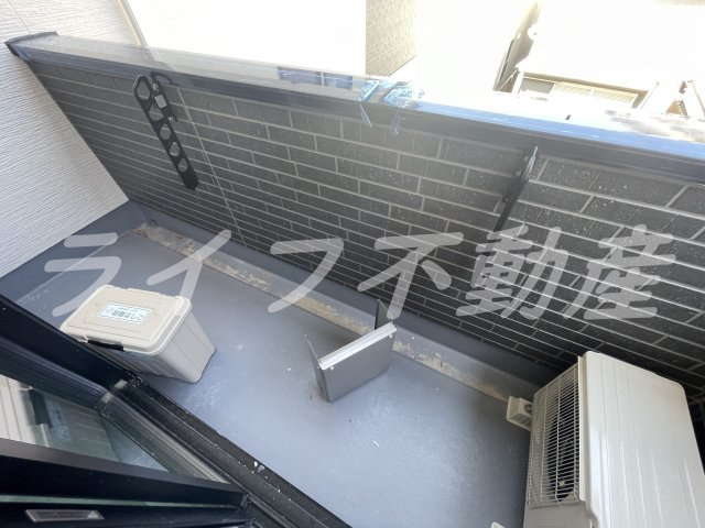 AVANTIO KOSAKAのバルコニー|外からの目が気にならないバルコニーで洗濯物が干せます