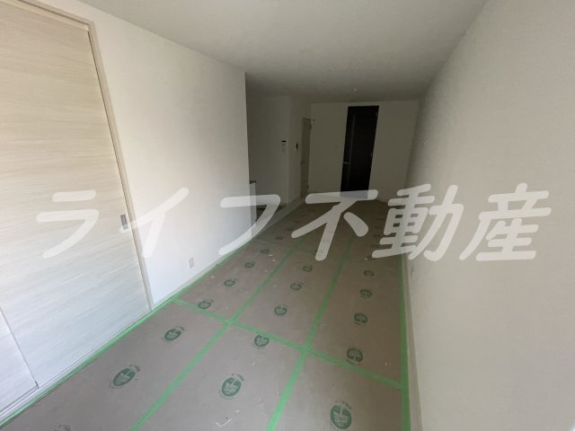 AVANTIO KOSAKAの居間・リビング|こちらのリビングで趣味の時間をお楽しみください