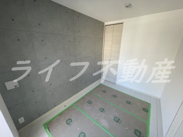 AVANTIO KOSAKAの洋室|明るい洋室です