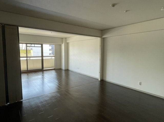 労住協大手町ハイツの居間・リビング|2025年8月ﾘﾌｫｰﾑ済み